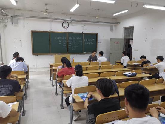 说明: C:\Users\Administrator\Desktop\008aaf2852b711e73a45f8a13aae32c.jpg