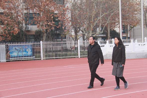说明: C:\Users\86152\Desktop\IMG_0147.JPG
