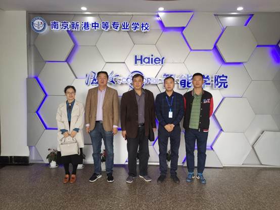 说明: C:\Users\Administrator\Desktop\f4e05bb1d6420dac9ca88e9155cd0ff.jpg