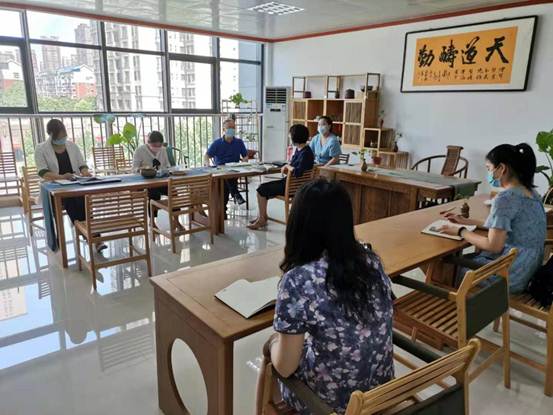 说明: 19cd4f7db2d1fd2ff986e7200a4c28e