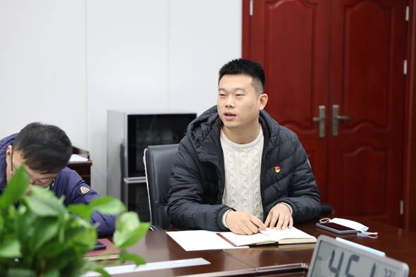 说明: C:\Users\86152\Desktop\084A2800.JPG