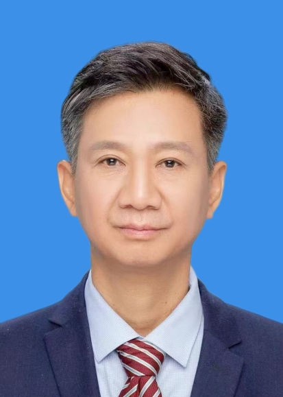 张卫平