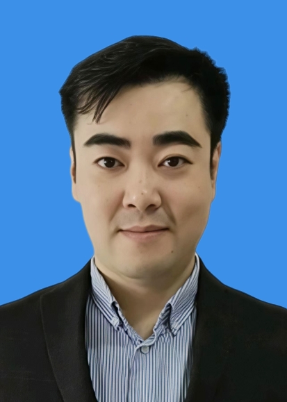 郑 胤